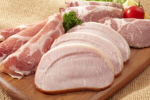 加工肉と大腸がんの最新研究  少量でもリスク上昇？新しいエビデンスを解説　後編