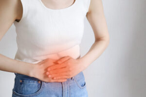 その腹痛、本当に大丈夫？消化器内科医が教える「ヤバい腹痛」の見分け方と原因